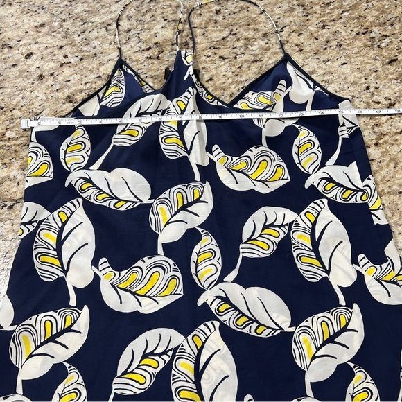 J CREW CAMISOLE 2 100% SILK SPAGHETTI STRAPS RACERBACK FLORAL FEMININE SLINKY - Picture 5 of 9